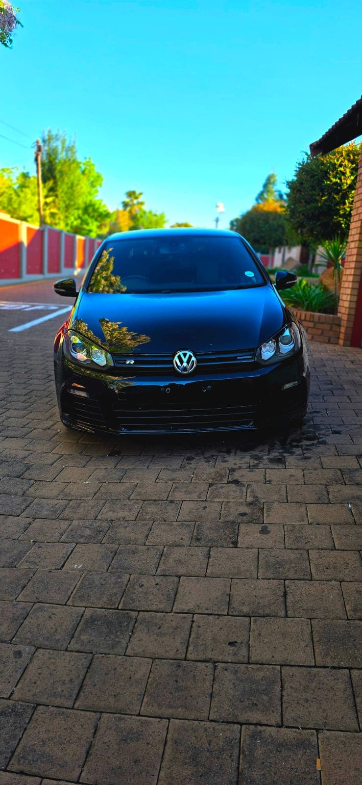 2011 Volkswagen Golf 6R 2.0 TSI — photo 5