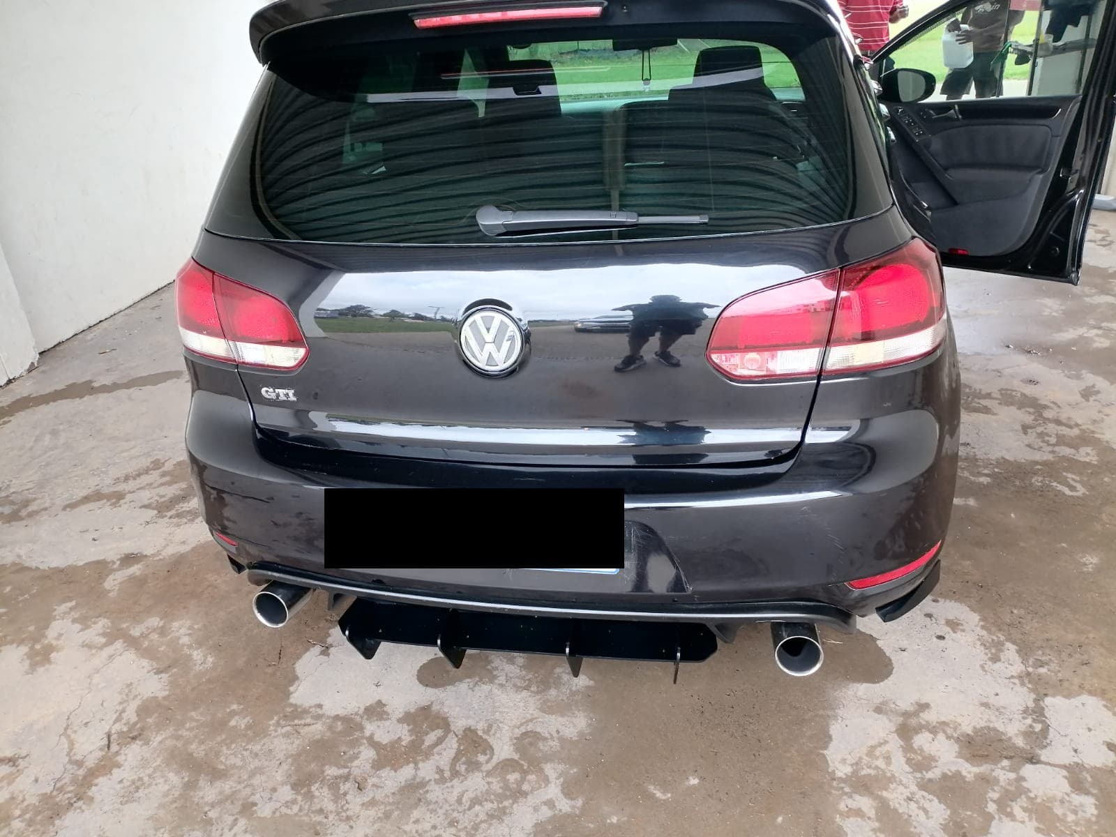 2011 Volkswagen Golf 6 GTI 2.0 TSI — photo 2