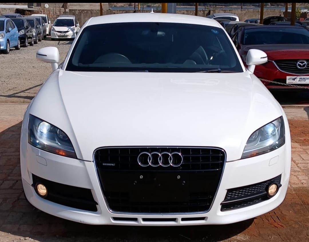 Audi TT — photo 2