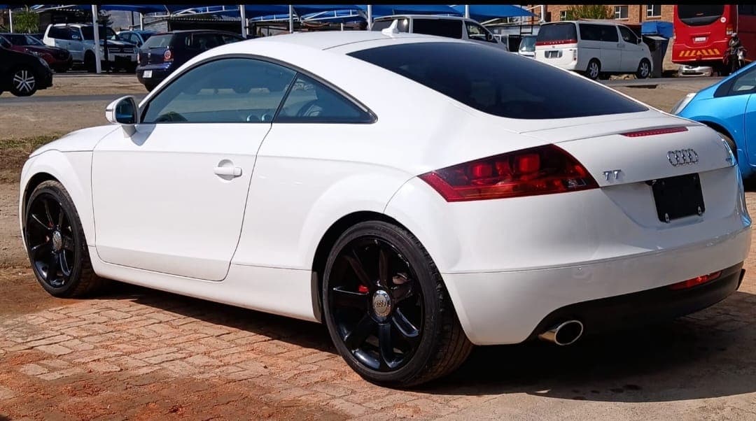 Audi TT — photo 3