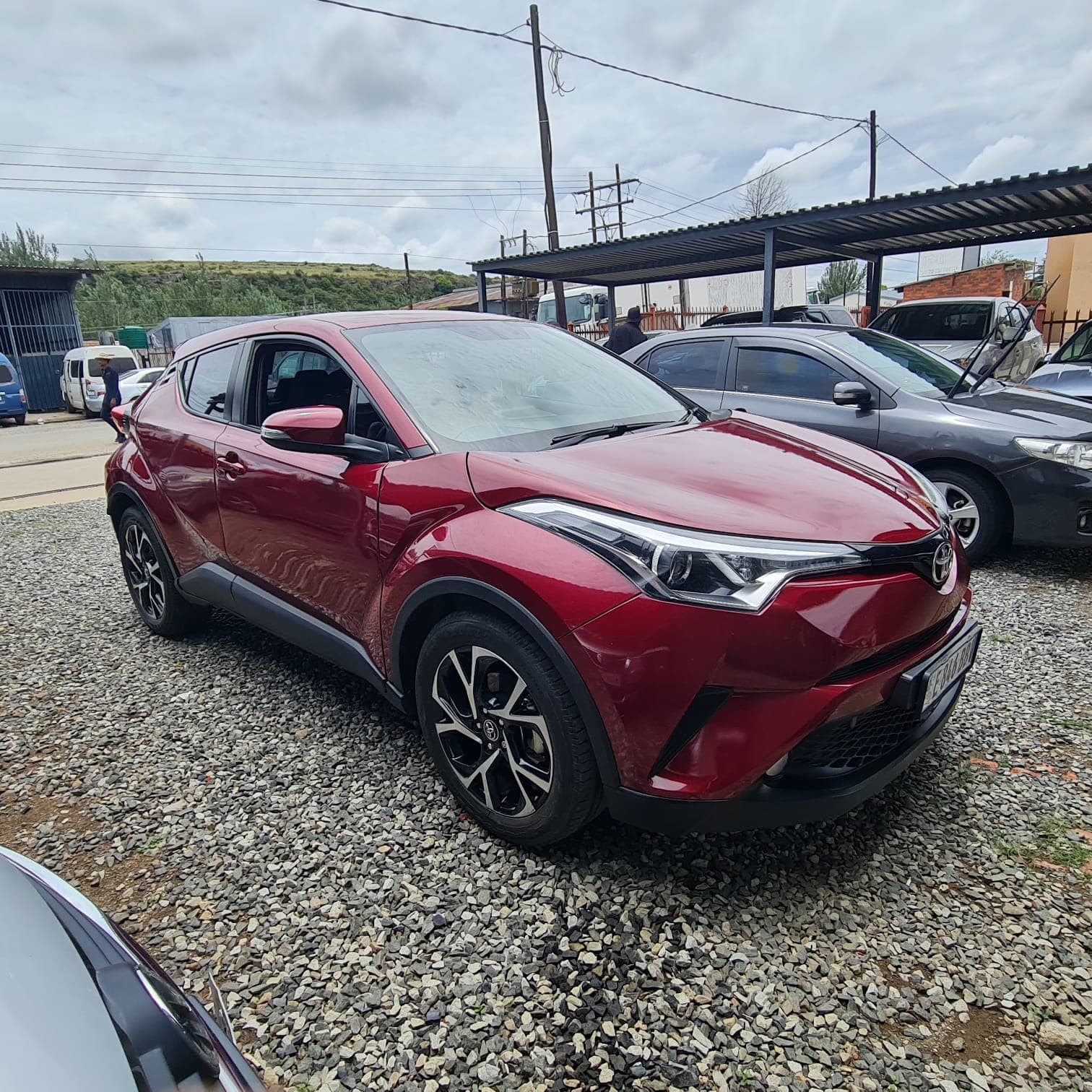 2018 Toyota C-HR — photo 2